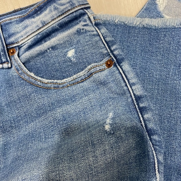 Abercrombie and Fitch Super Skinny Ankle High Rise - 25/0 SHORT - Picture 6 of 7